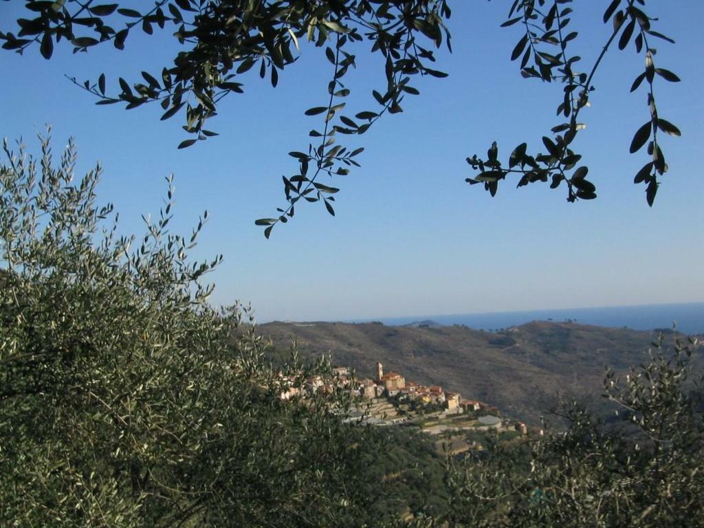 Casa Dalia Villa Pietrabruna Buitenkant foto