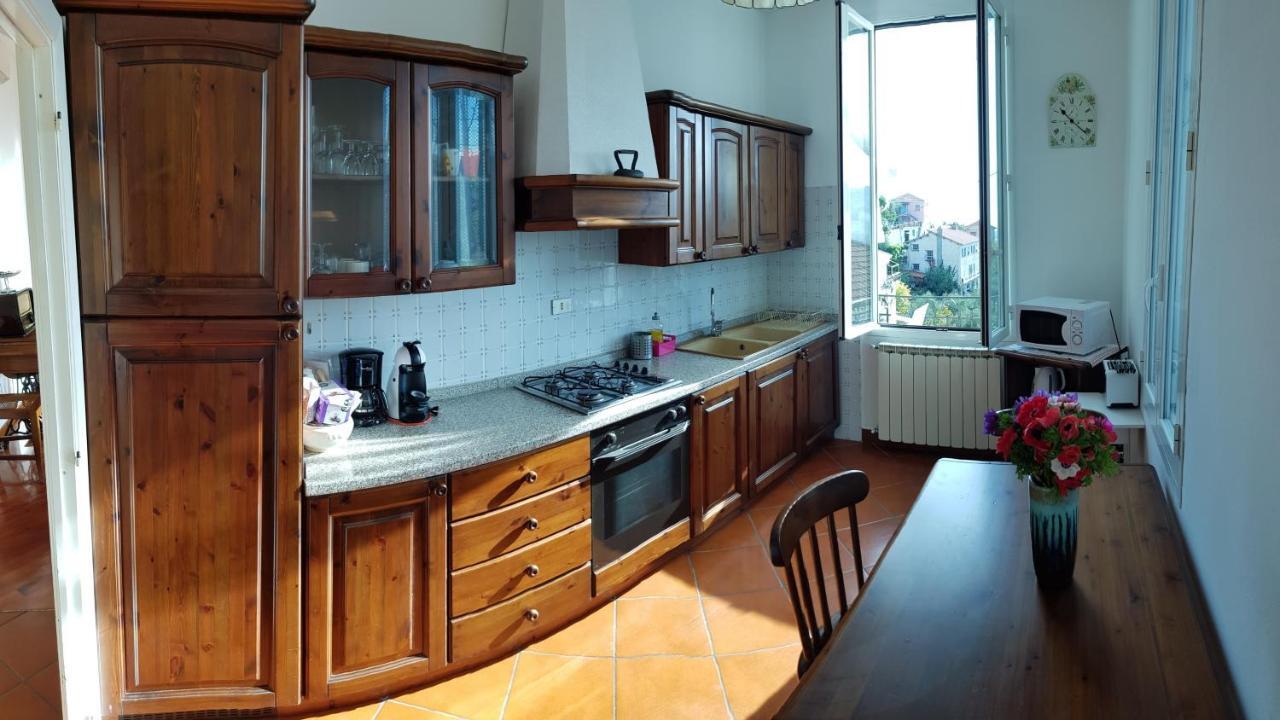 Casa Dalia Villa Pietrabruna Buitenkant foto